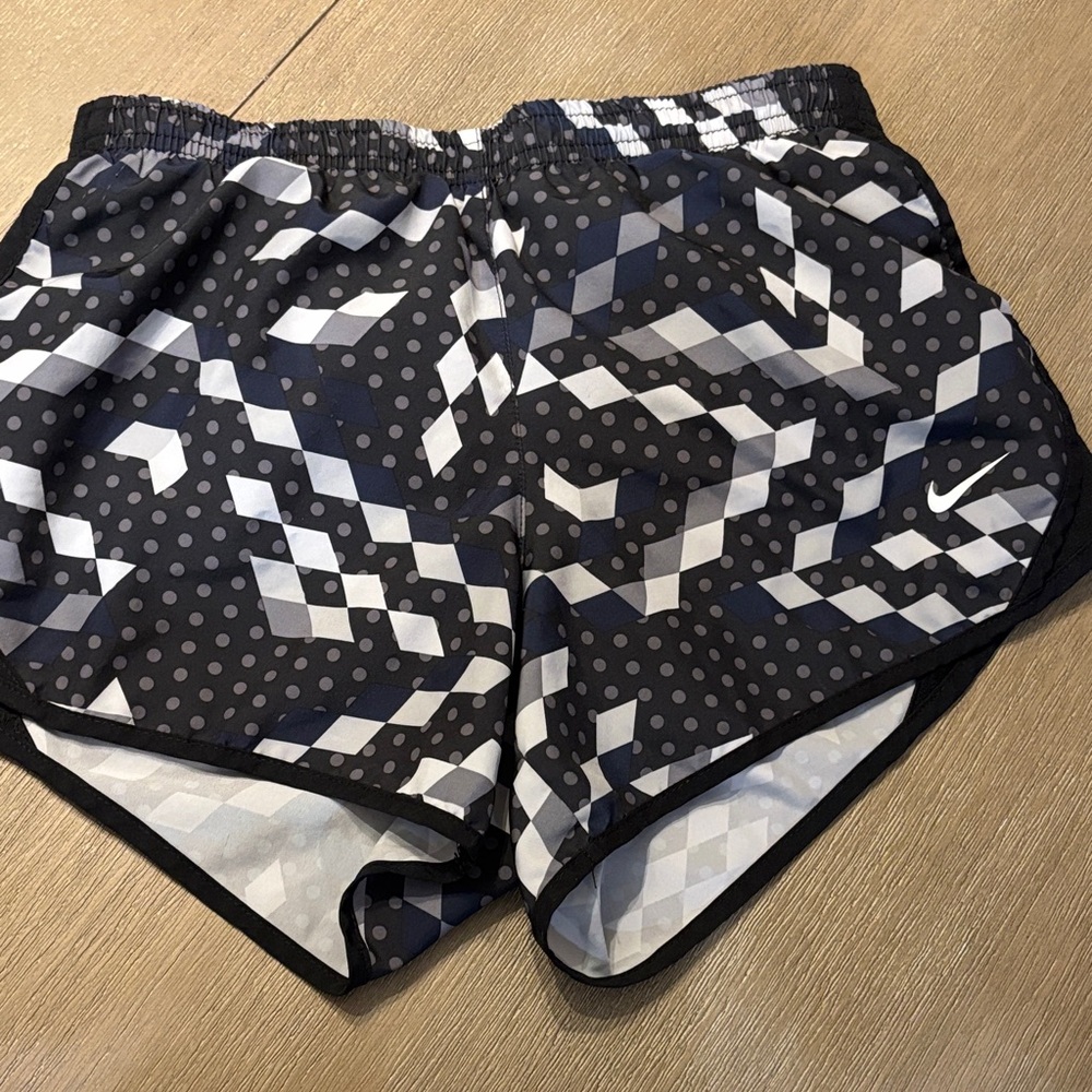 Nike Women's Geometric Black and White Athletic Shorts